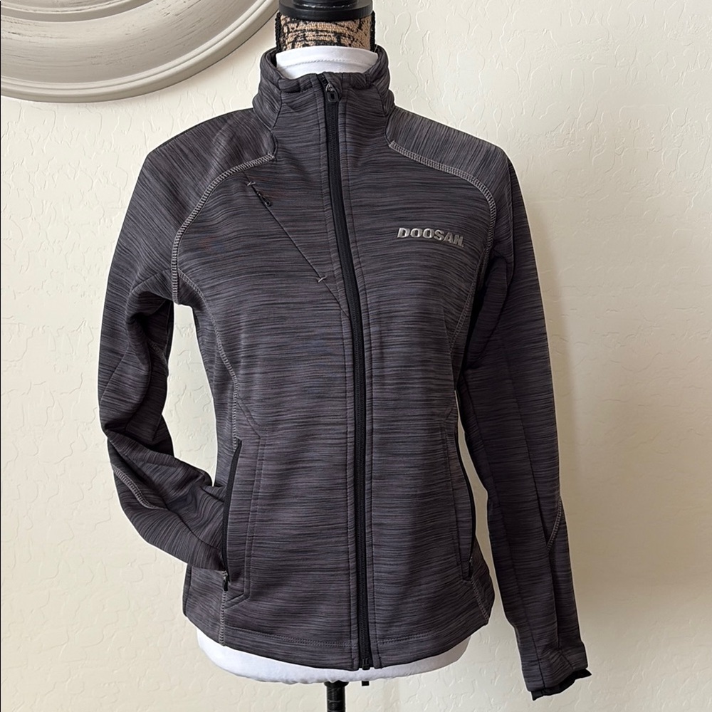 NORTH AND SPORT Women's Gray Jacket. S